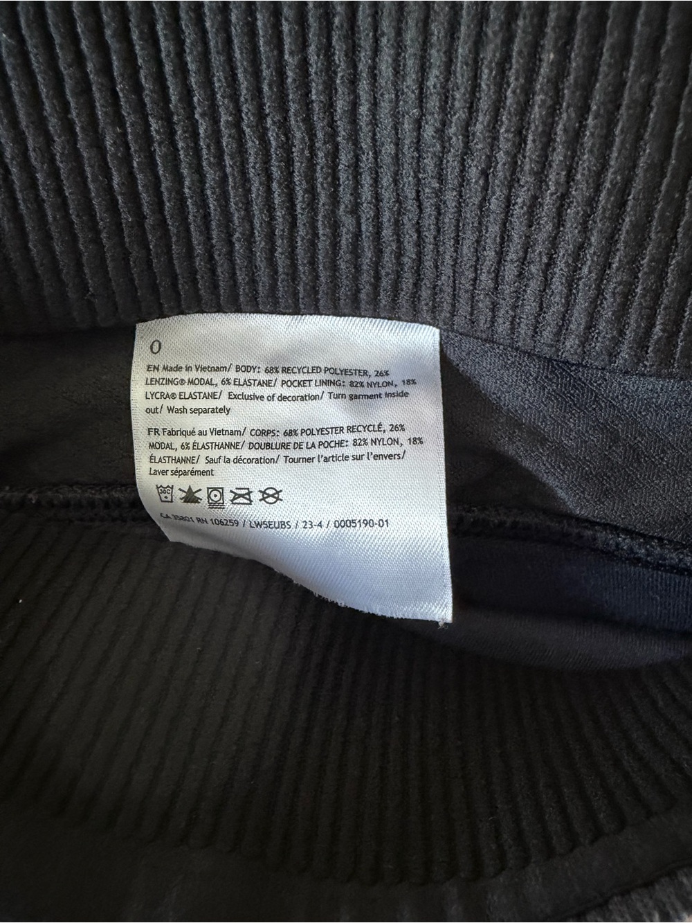 Lululemon Brushed Softstreme Ribbed Zip Flared Pant size 0 - Picture 6 of 6